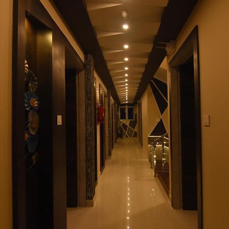 קומבאקונאם Hotel Atlantis מראה חיצוני תמונה